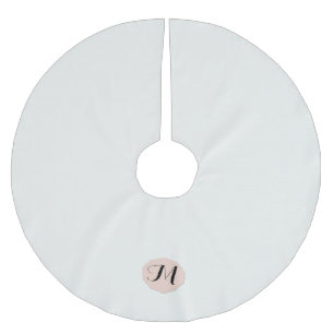 Winter White och Cameo Monogram Julgransmatta Borstad Polyester
