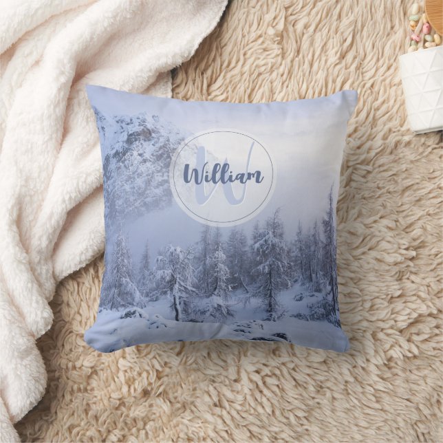 Winter wonderland dimspruce forest snö monogram kudde (Filt)