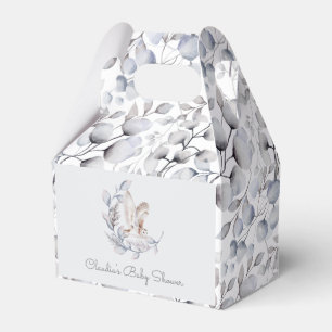 Winter Woodland Uggla Modern Script Baby Shower Presentaskar