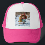 „Winterfreunde – Magische Freundschaft im Schnee“ Keps<br><div class="desc">Ein süßes Mädchen mit Hasenohren und ihr fröhliches Stofftier genießen gemeinsam einen zauberhaften Wintertag. Eingehüllt in warme Kleidung und umgeben von glitzerndem Schnee,  strahlt ihre Freundschaft Herzenswärme und Freude aus – perfekt für Kinderzimmer,  Grußkarten oder winterliche Designs auf Kleidung und Accessoires.</div>