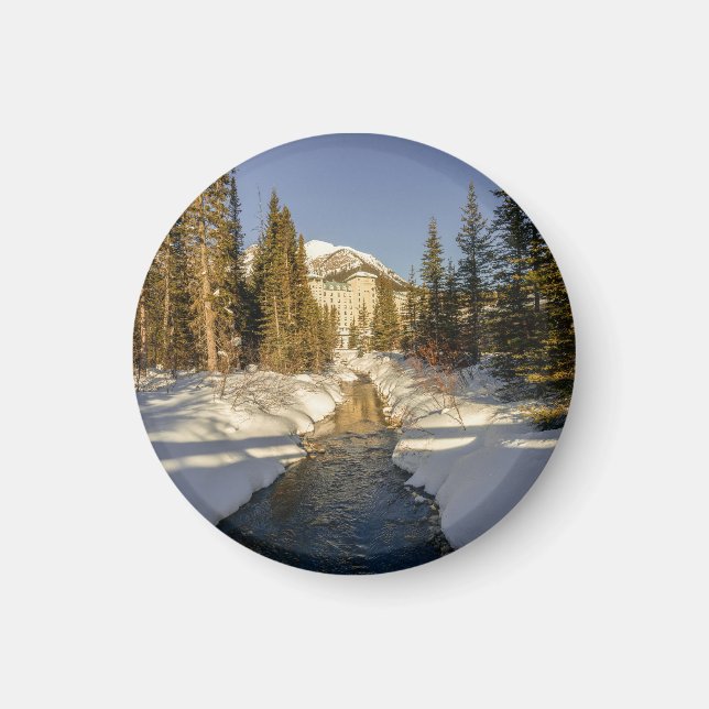 Winter's Touch vid Sjö Louise Magnet (Framsidan)