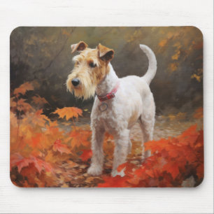 Wirefox Terrier i höstlöv Fall Inspire Musmatta