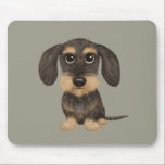 Wirehved Dachshund | Cute Tecknad hund Teckel Musmatta<br><div class="desc">En roligt muspekare för trådstyrd Dachshund älskare. Stränggående vild och tan färgad Teckel. Besök Jenns Doodle World om du vill ha ännu fler tillbehör till hemmet och kontoret med detta rolig hund och mer originella wiener hund design.</div>