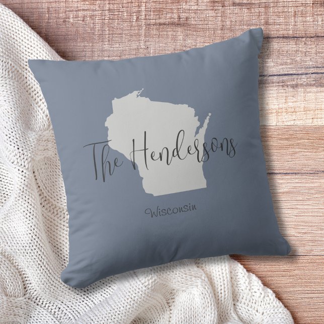 Wisconsin State-disposition Minimal Dekorativ kudd Kudde (Show pride for your state and personalize it!  "love makes this house a home in <your state>")