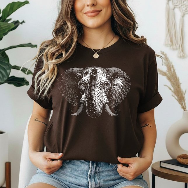 Wisdom – Elephant Portrait  T Shirt (Skapare uppladdad)