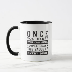 Wisdom-offertdesign - värde för varje fall mugg