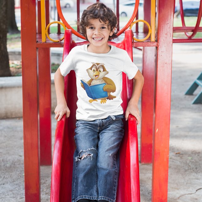 Wise Old Uggla T-Shirt (Skapare uppladdad)