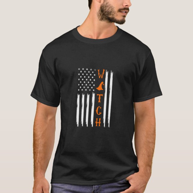 Witch American Flagga Distress Halloween T Shirt (Framsida)