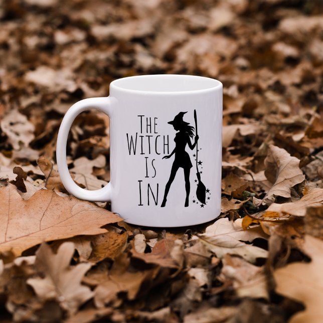 Witch är i Halloween Kaffemugg (Skapare uppladdad)