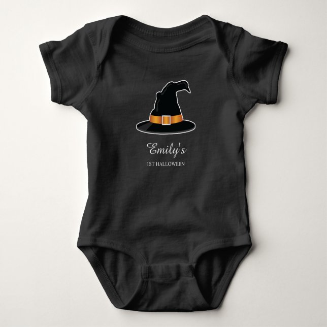 Witch, barnens första Halloween med någon Namn T Shirt (Framsida)
