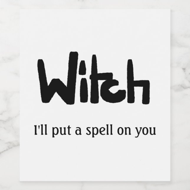 Witch in hand-lettered black ink saying vinflaska etikett (Singel etikett)