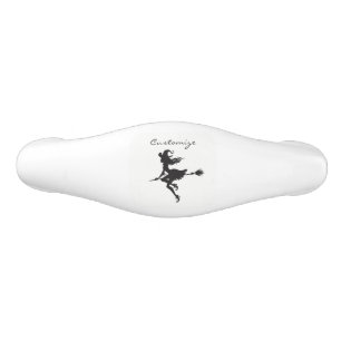 Witch Riding Broom Halloween Thunder_Cove Handtag