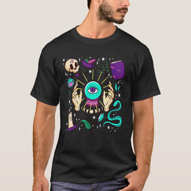 Witch s Essentials Occult Esoteric Crystal Witchy T Shirt (Framsida)