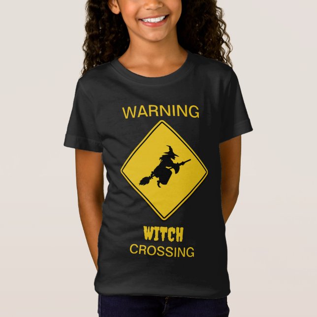 Witch Warning Halloween T Shirt (Framsida)