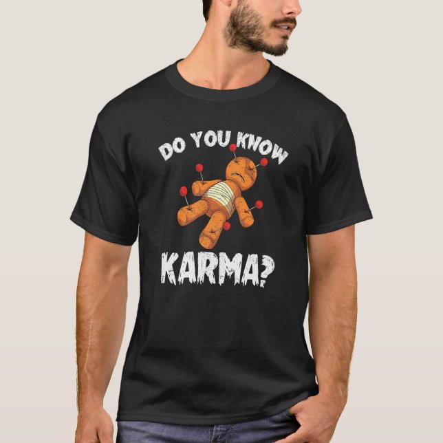 Witchcraft Karma Halloween Costume Spooky Voodoo D T Shirt (Framsida)