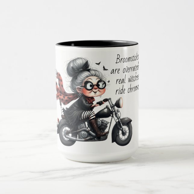 Witchin’ i Fast Lane Mugg (Center)