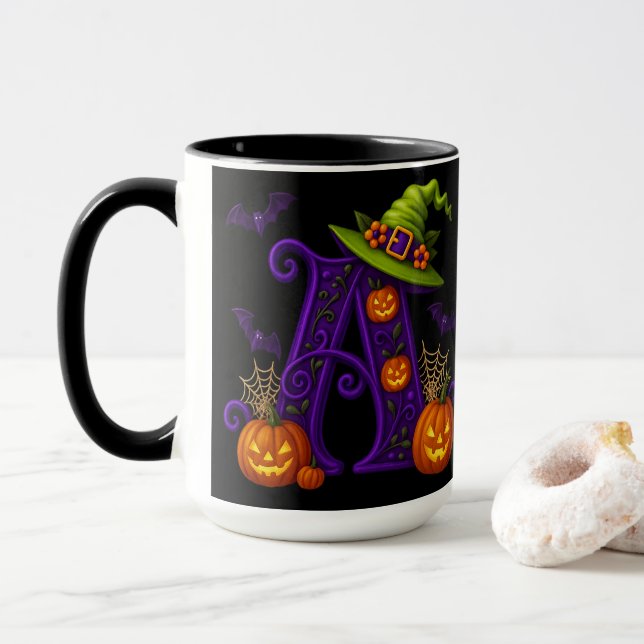 Witchy Halloween Initial ’A’ Mugg (Med munk)