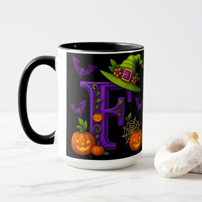 Witchy Halloween Initial ’F’ Mugg (Med munk)