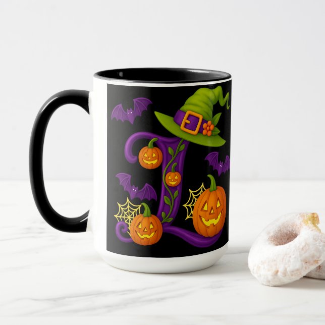 Witchy Halloween Initial ’L’ Mugg (Med munk)