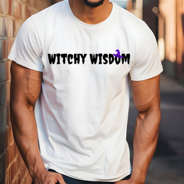 Witchy Wisdom halloween lila hat typografi T Shirt (Skapare uppladdad)
