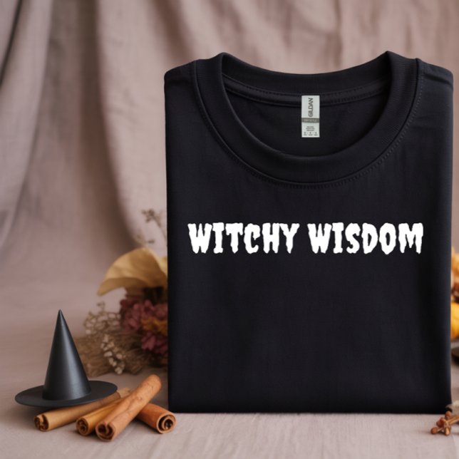 Witchy Wisdom white typography T Shirt (Skapare uppladdad)