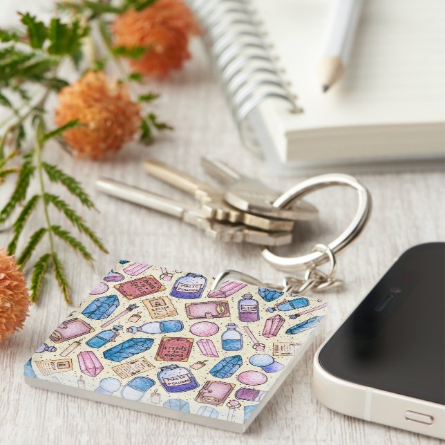 Witchy Wonders Keychain (Högra Framsidan)