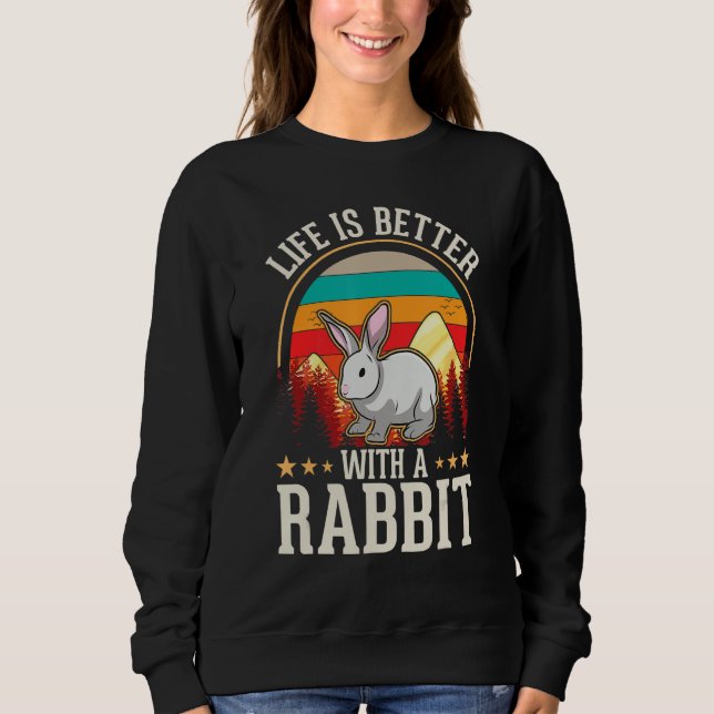 with a Rabbit T Shirt (Framsida)