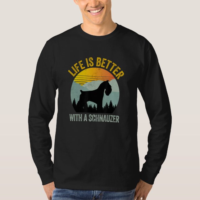 With A Schnauzer Retro Summer Distressed T Shirt (Framsida)