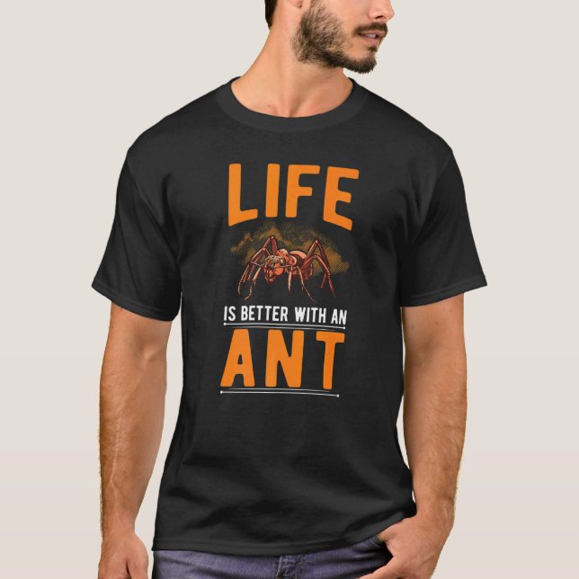 with an Ant T Shirt (Framsida)