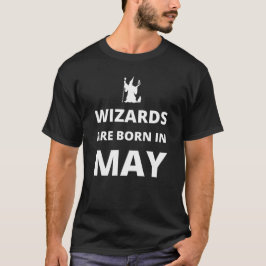 Wizards är född i maj t shirt