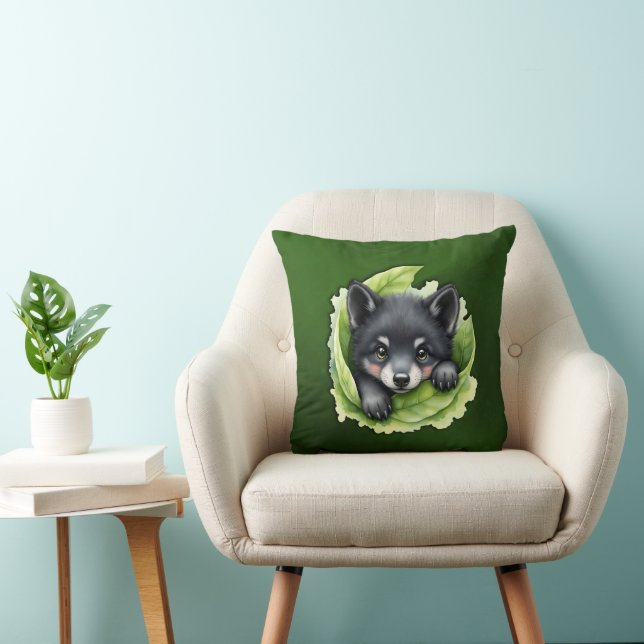 Wolf cub in the green: kudde (Stol)