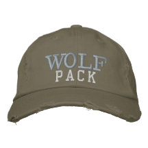 " Wolf Pack "-hatt av Approachable Wolf för MÄN