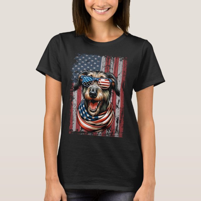Wolfhound Hund älskare USA Flagga 4 juli Patriotic T Shirt (Framsida)