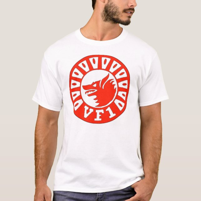 Wolfpack utslagsplats tee (Framsida)