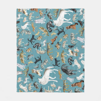 Wolves of the World Turquoise pattern Fleecefilt