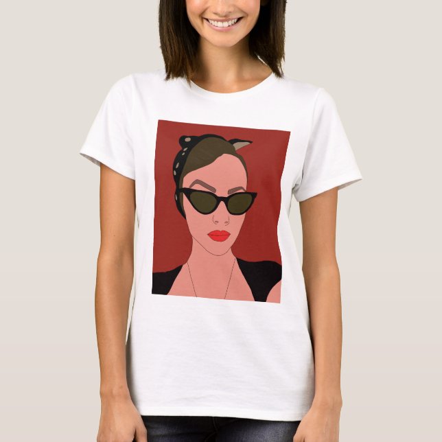 Woman elegant  t shirt (Framsida)