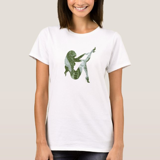 Woman In Snake Skin Silhouette T Shirt (Framsida)