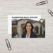 Woman och House Real Gods