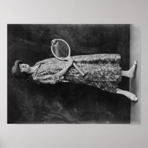 Woman Posing med Tennis Racket Photograph Poster