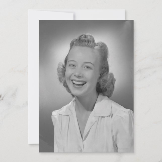 Woman Smiling (Framsida)