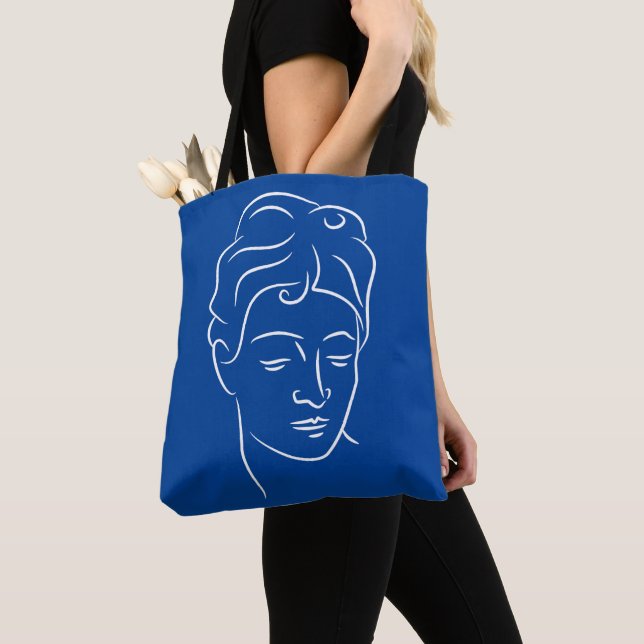 Woman Tygkasse (Närbild)