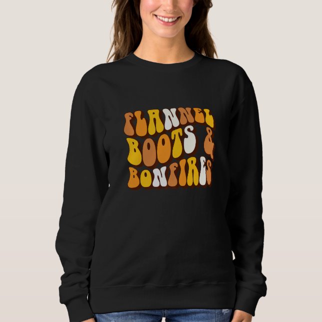 Women Fall Flannel Boots And Bonfires Autumn Thank T Shirt (Framsida)