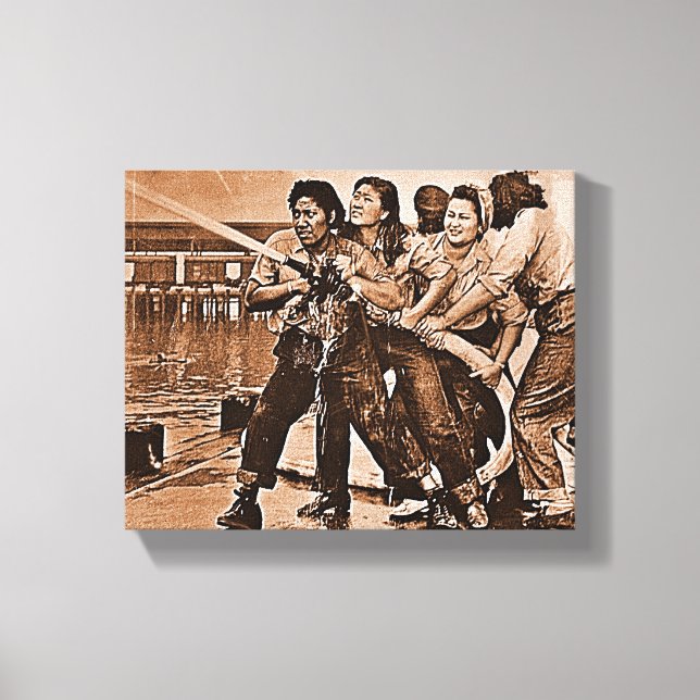 Women Firefighters Pearl Harbour December 7:e Canvastryck (Framsida)
