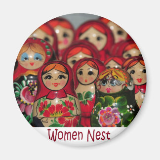 Women Nest, ryska kapningsdockor Magnet