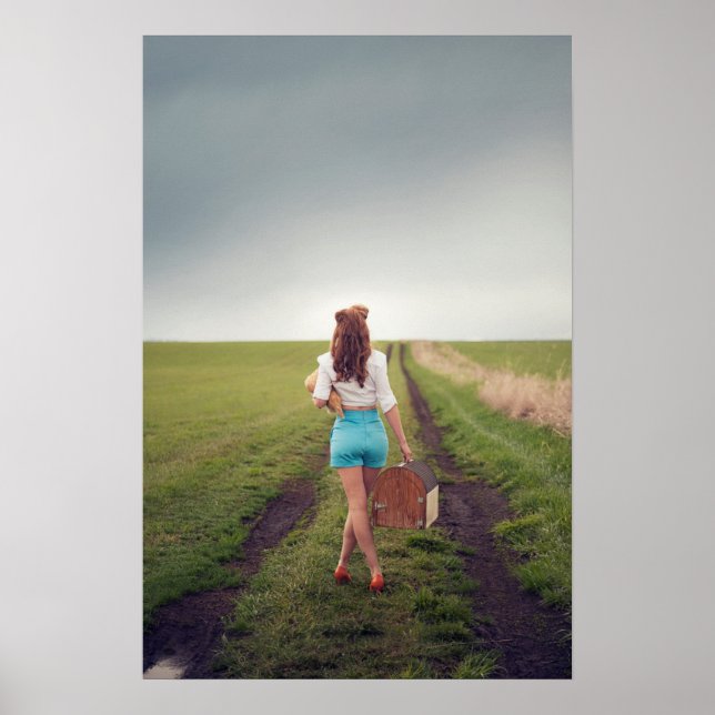 "Women & Weather"-modell på ett smutsigt vägfoto Poster (Framsidan)