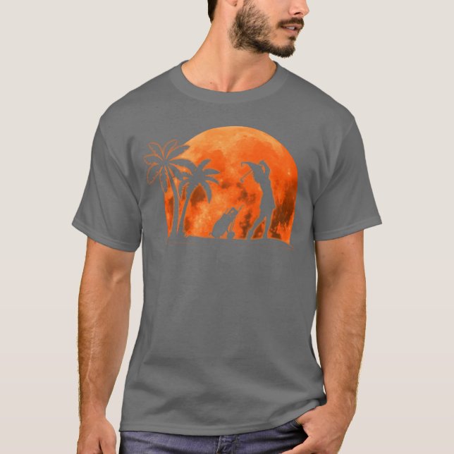 Women Witches spelar Golf Halloween roligt T Shirt (Framsida)