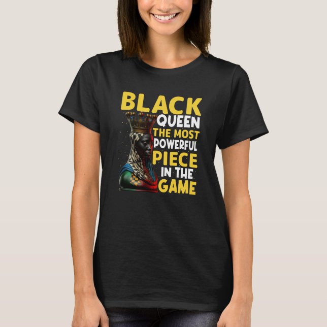 Womens Black Queen Most Powerful Chess African Ame T Shirt (Framsida)