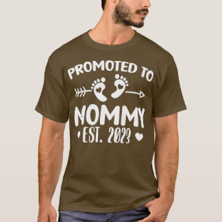 Womens Första gången Mamma 2023 Gravid Announcemen T Shirt