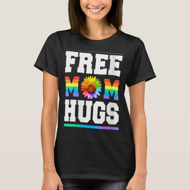Womens Free Mamma Hugs Pride Lgbt V Nacke T Shirt (Framsida)