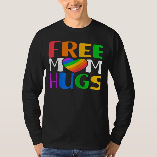 Womens Free Mom Hugs LGBT Rainbow Heart Gay Lesbia T Shirt (Framsida)
